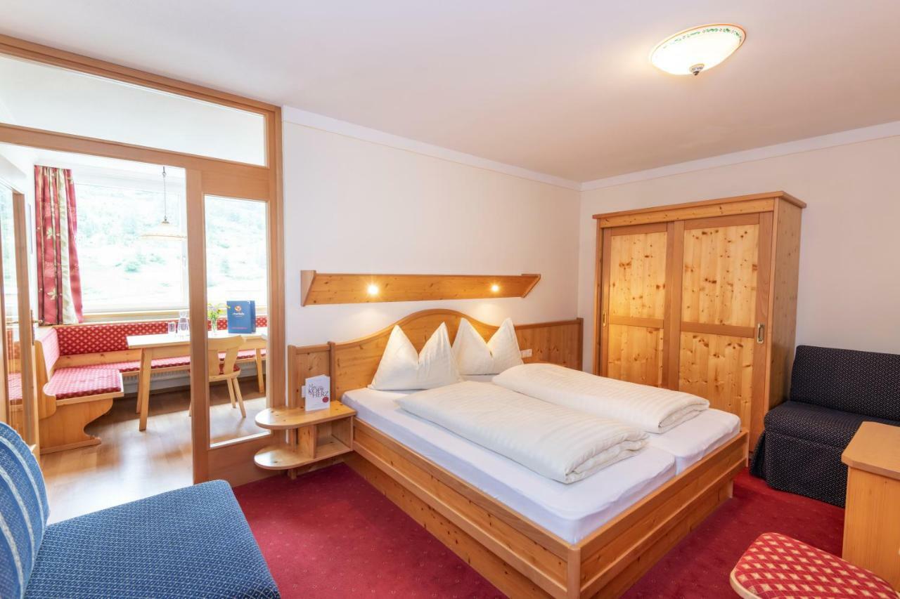 Hotel & Appartement Auerhahn Обертауэрн Экстерьер фото